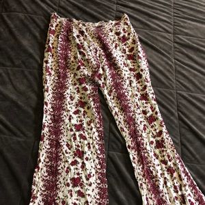 Brandy Melville flower pants